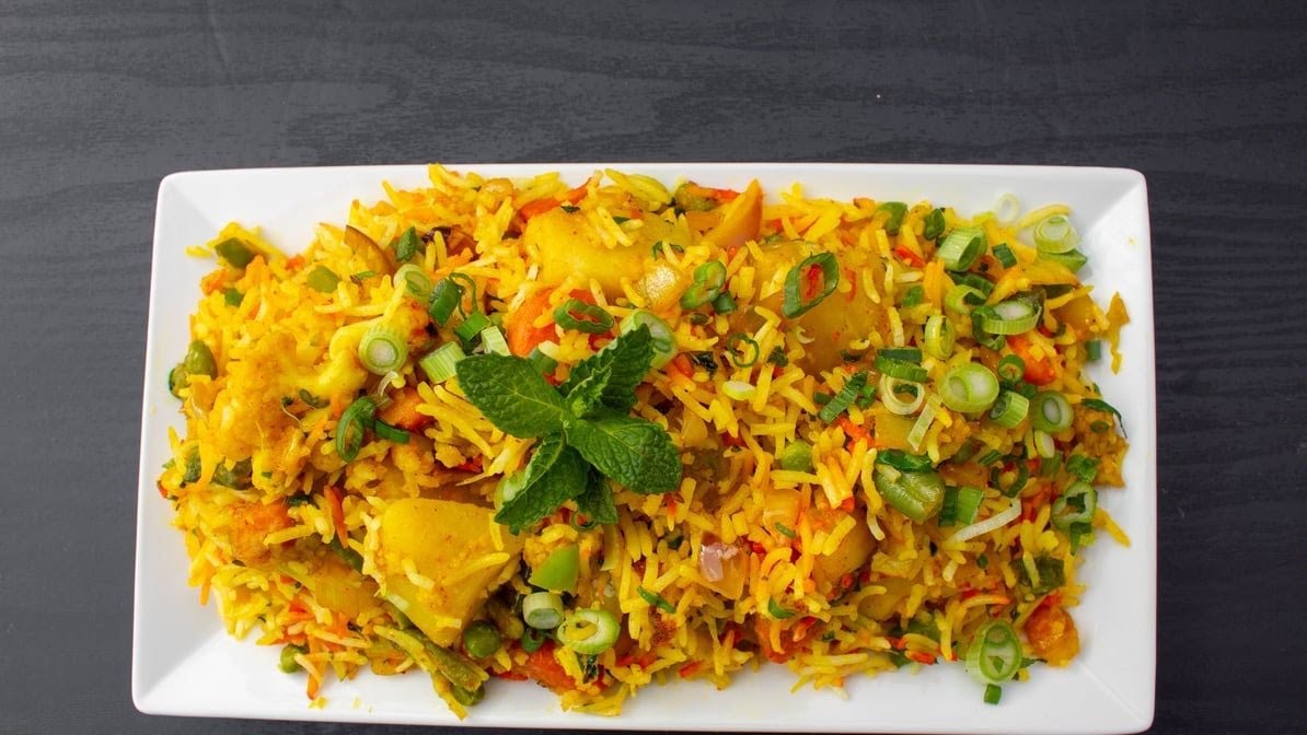 Royal Indian Cuisine by null