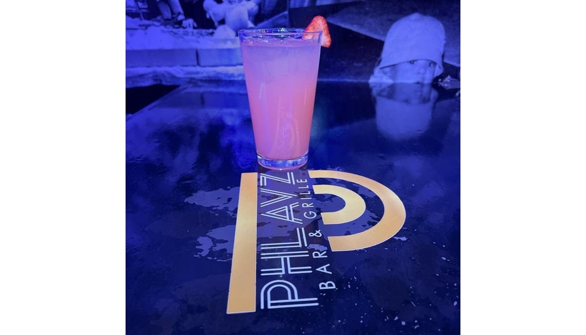 Phlavz Bar & Grille by null