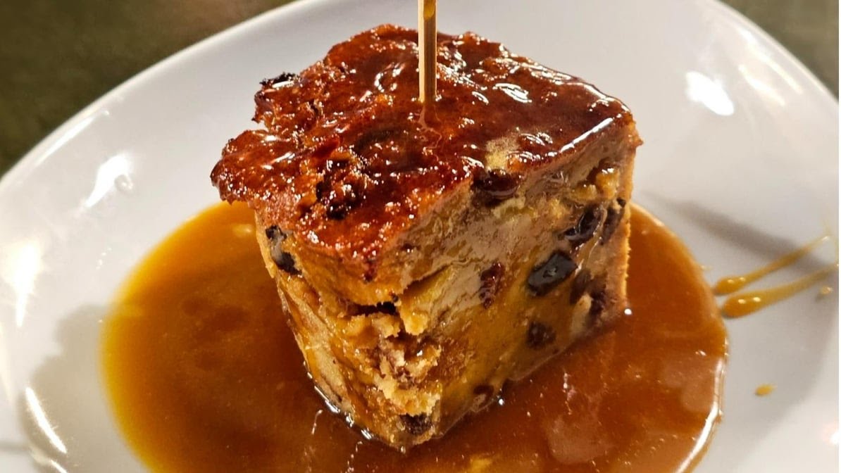 Eddie's Kitchen & Tavern by null