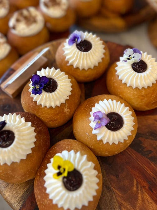Kouklet & Tanda Brazilian Bakehouse by null