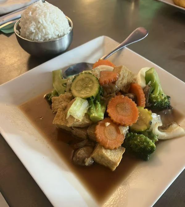 Sky Thai Sushi by null