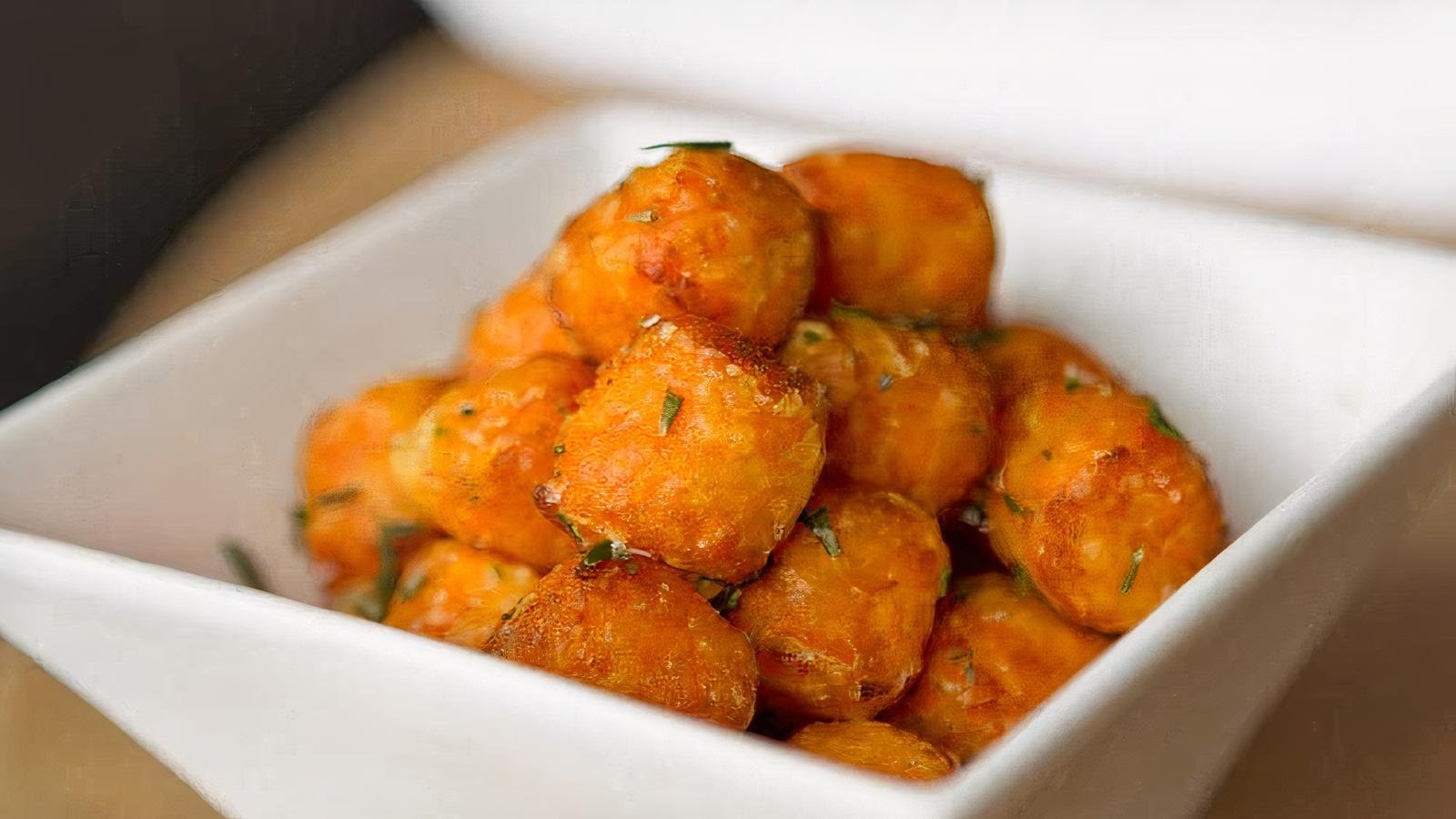 8oz Burger - Takeout & Delivery Only by null