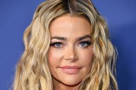 Sami sheen honors mom denise richards wild things role in bikini jpg x Denise richards sexy