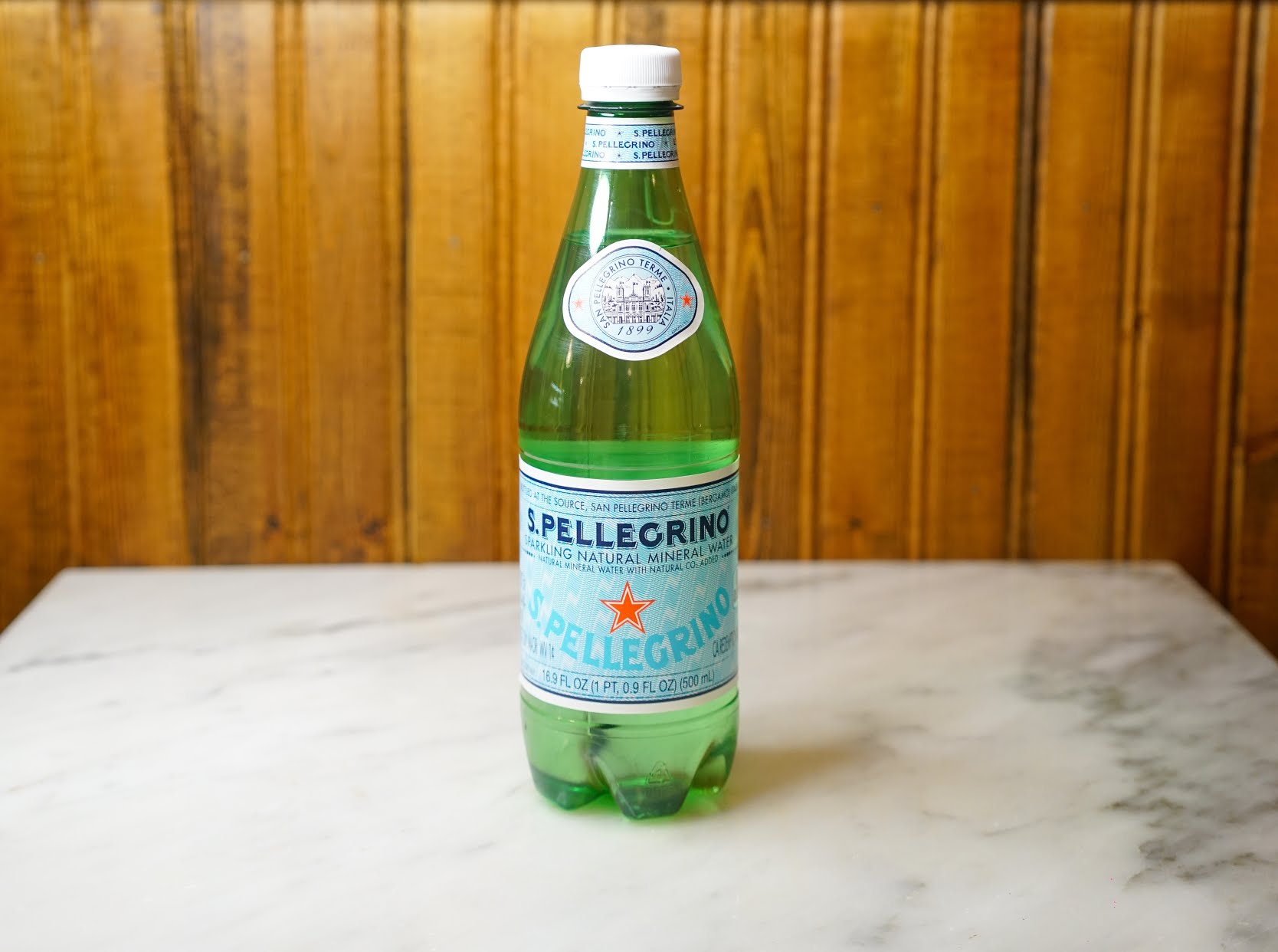 Regina's Grocery UES by null