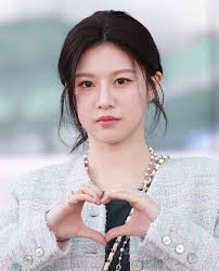 son ye jin fake nude|Choi Ye-na - Wikipedia