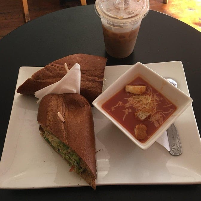 Cafe La Flore by null