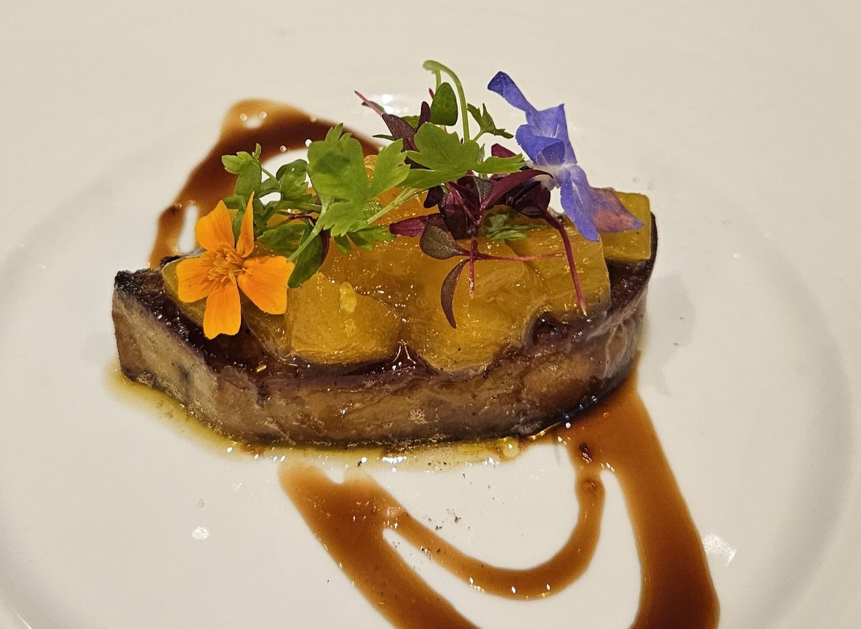 Saveur Bistro by null