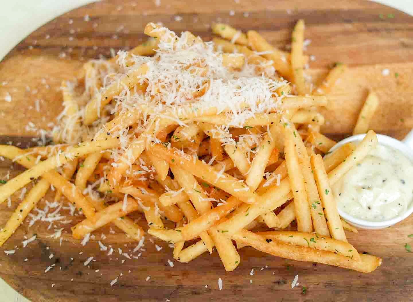 Saveur Bistro by null