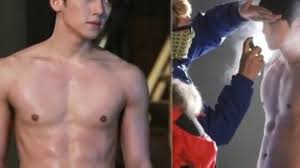 Hwang Jung eum nude |warning nude scece] SQUID GAME actor(Lee Jung Jae) movie. Eun Yi (Jeon Do  Yeon), a poverty-stricken Korean woman, takes a job as a maid in the  luxurious mansion of Hoon Goh (Lee