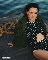 Daisy ridley emotional reaction jpg x Daisy ridley sex