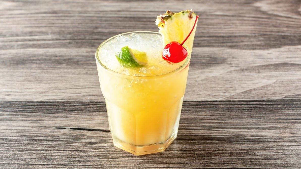 Damon's Steak House by null