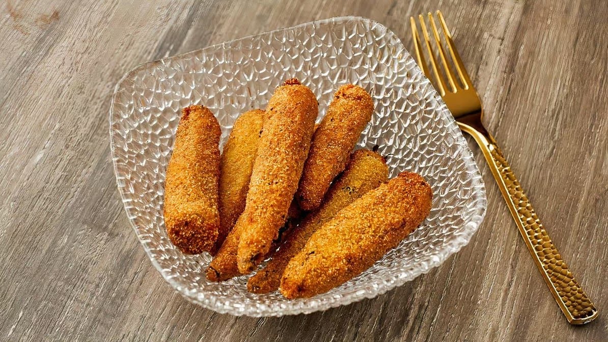 Po'Beaux Po Boy, Gumbo and Beignets by null