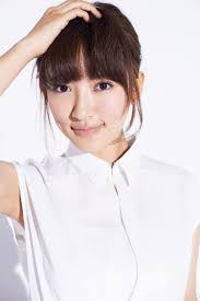 夏菜|夏菜、8年ぶりグラビアの秘蔵カット公開「久しぶりのグラビアにドっキドキしております」 | ORICON NEWS