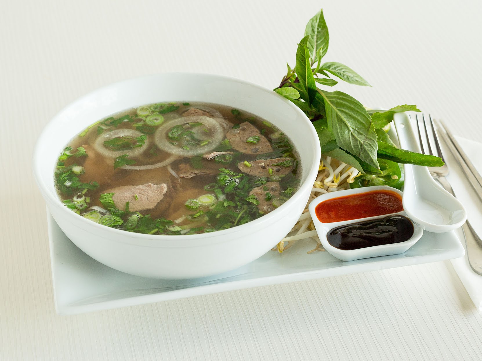 Basilic Vietnamese Grill by null