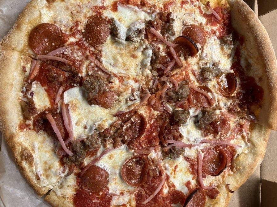 Rocco’s Pizza and Italian Kitchen by null