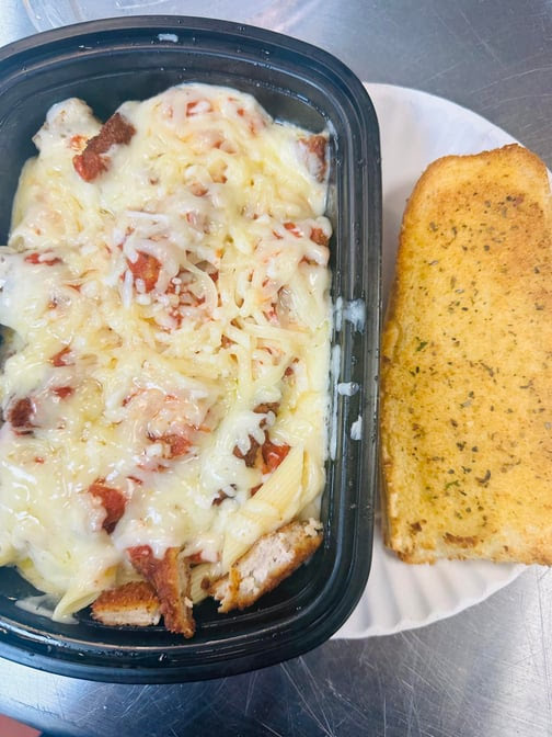 Luisa's Italian Pizzeria by null