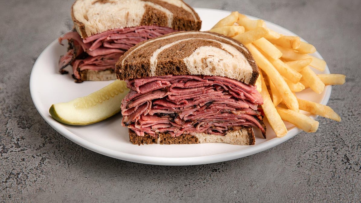 Miracle Mile Deli by null