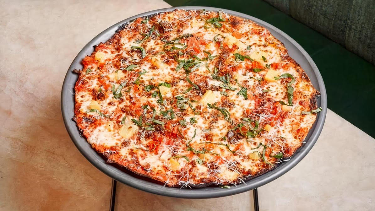 Leela's Wine Bar - Uptown by null