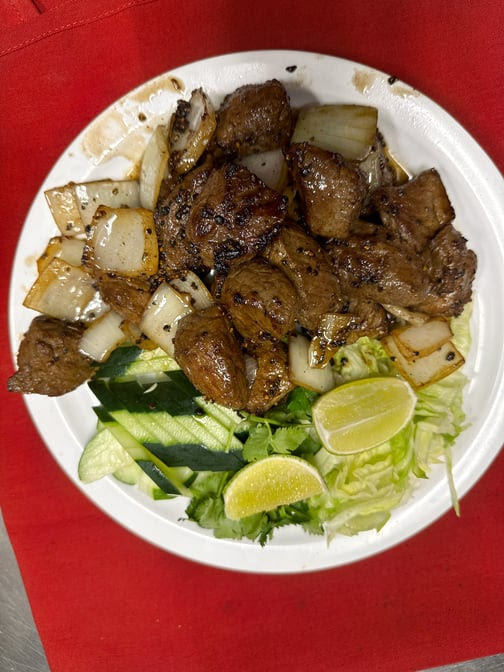 Simplee Pho by null