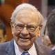 Warren Buffett supports bid for Yahoo assets 