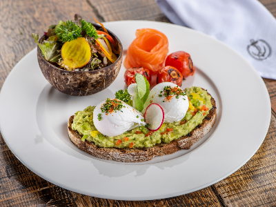 The Hamptons Cafe & Restaurant by null