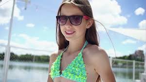 tween pimpandhost|Adobe Stock