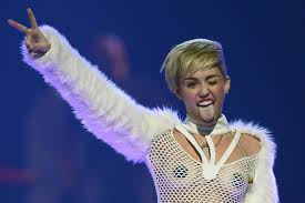 Vmas miley cyrus robin thicke performance draws negative reactions from fellow celebrities jpg x Miley cyrus sex tape