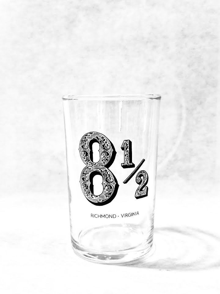 8 ½ in The Fan by null