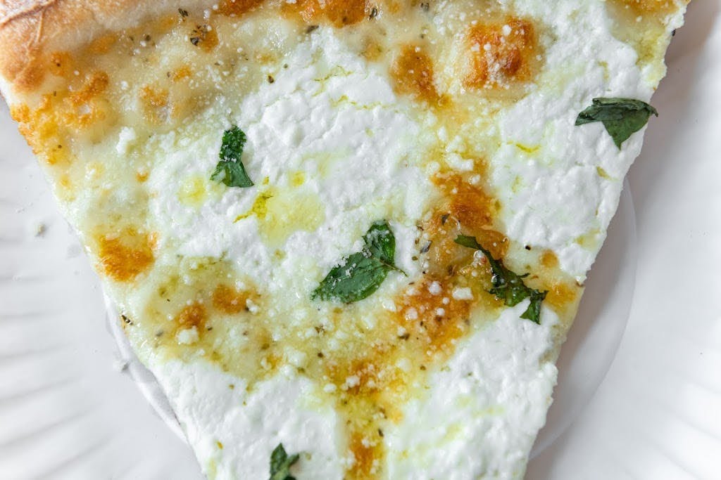 Stella's Pizza by null