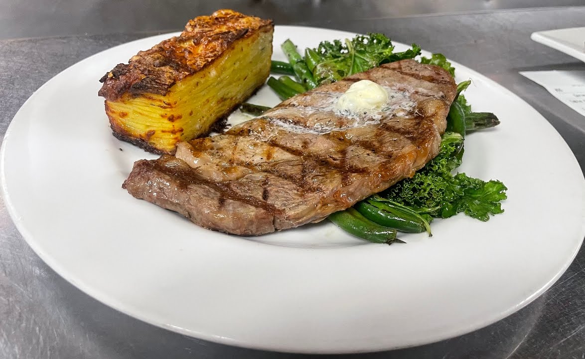 Hilo Bay Cafe by null