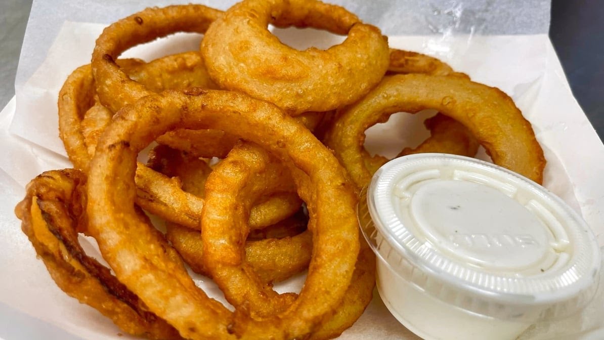 Fellinis Pizzeria by null