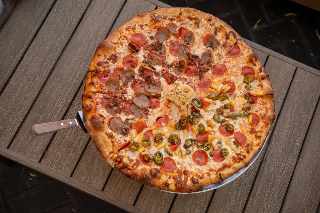 Night Owl Pizza & Drinks Scottsdale by null