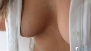 No bra jpg x No bra in