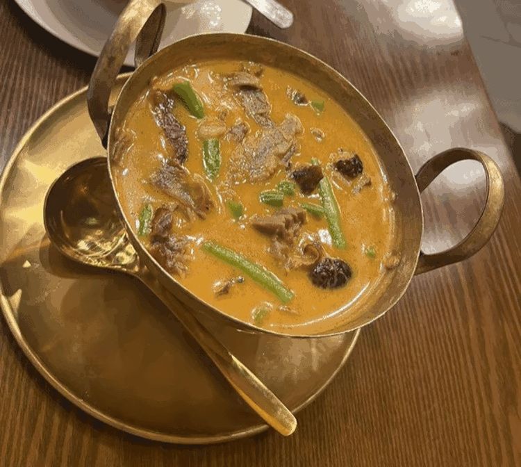 Zaab Station by null