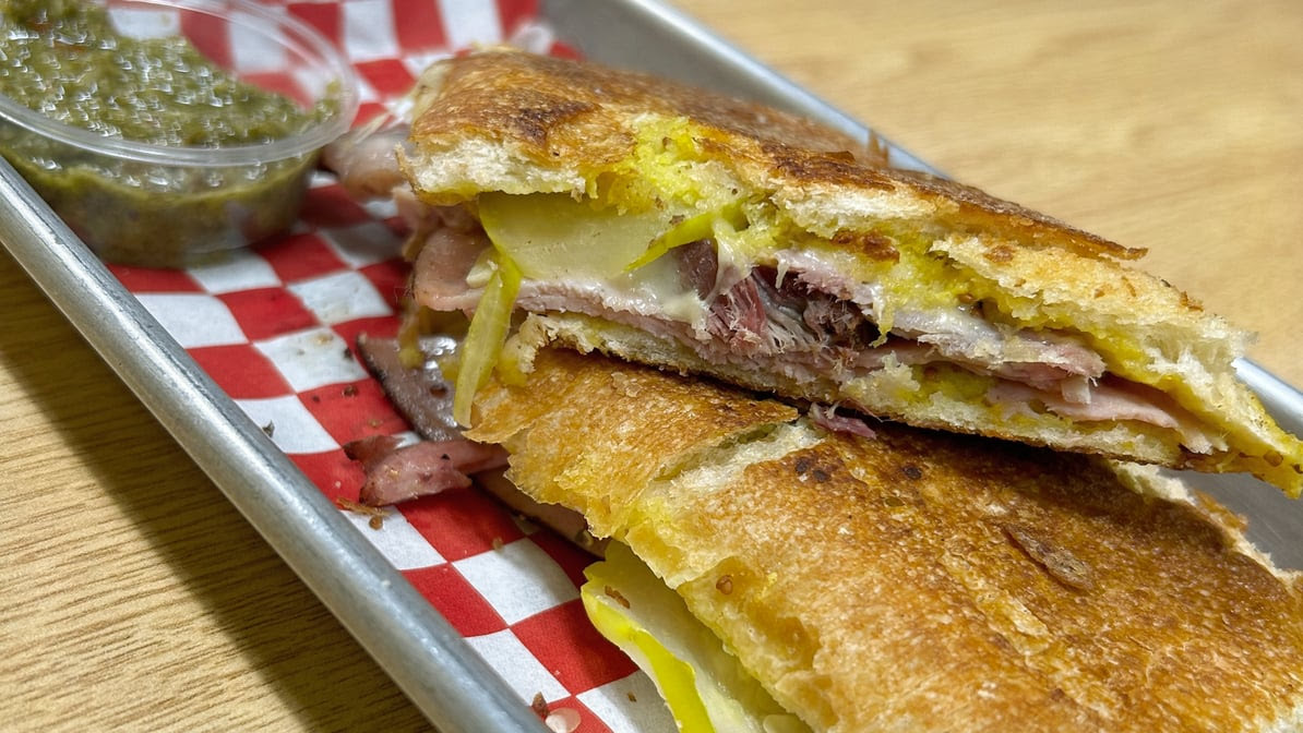 Frank's Burgers by null