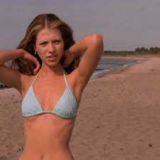 нудисты отмечают новый год|Голые сюрпризы в сосновом лесу: в санатории «Дюны» пожаловались на нудистов