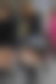 東京ストリートガールズJK|ミニ スカート 街 撮り - すちうる on X:  フェイクレザーのミニスカートに光沢ベージュストッキングの組み合わせで街中に佇んでいる時のセルフポートレートです。お尻まで伸びている髪の毛は地毛です。この格好で出かけたりしています。  t.cohqQRaKiclY X zolotoi.by