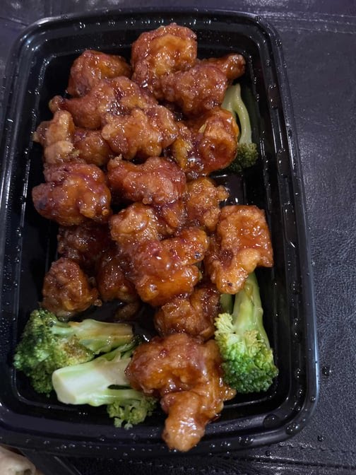 Ting's Chinese Restaurant by null