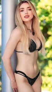 Peyton list in pretty white lie🥵🌋 jpg x Peyton list