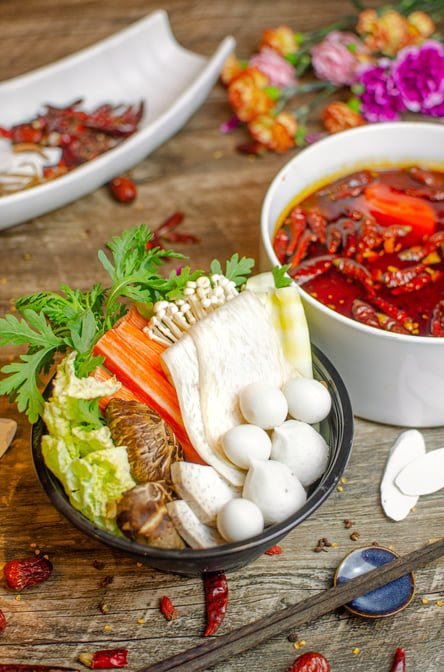 Qiao Lin Hotpot - Chicago Downtown by null