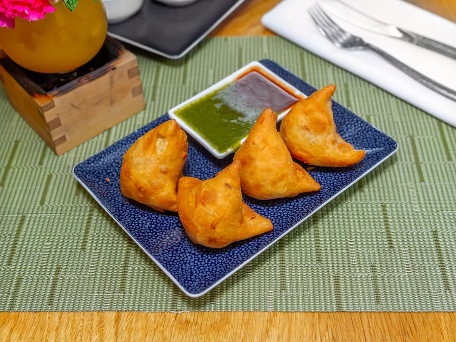 Saar Indian Cuisine & Bar by null