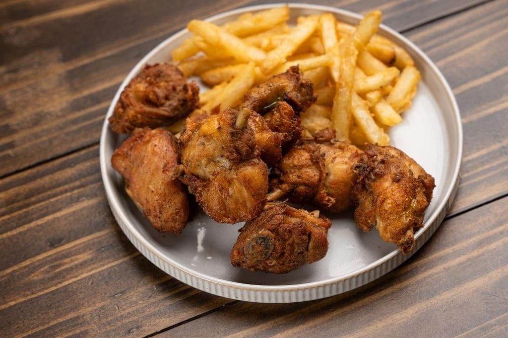 The U bar and grill by null