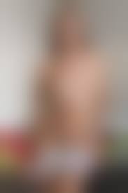 fit nude|あなたはあなたの女の子が小柄で裸でフィットするのが好きです