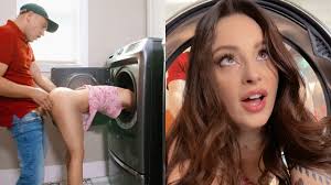 Fucking pizza delivery guy jpg x Fucking pizza delivery guy