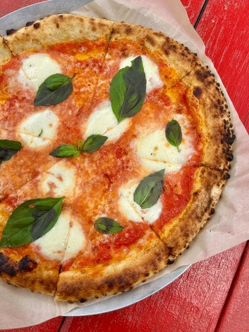 Lucky Pie Pizza & Taphouse by null