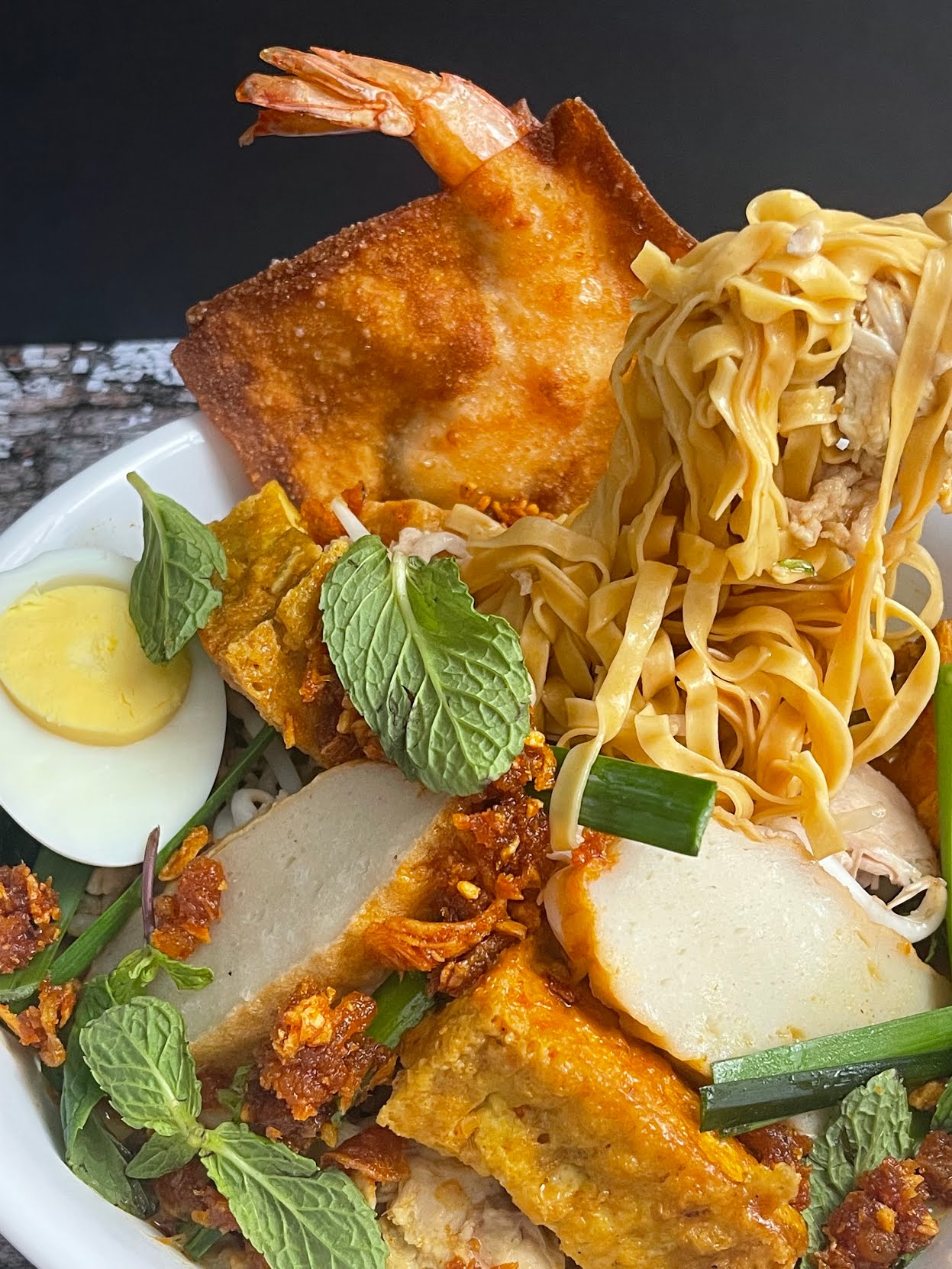 Good Gai's on Oakdale by null