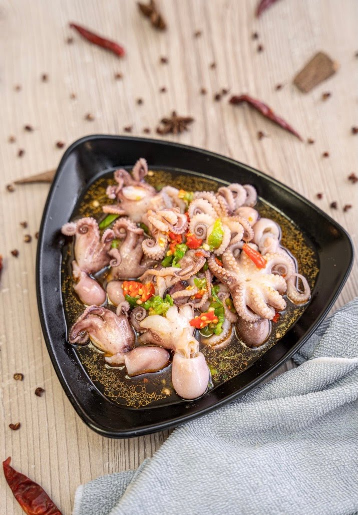 Tao's Kitchen by null