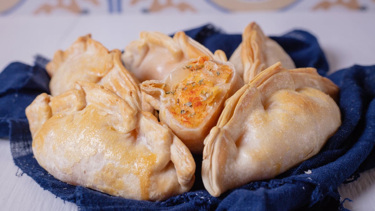 Criollas | Baked Empanadas - Turnstyle Underground Market by null