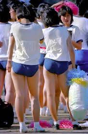 ジュニアアイドル マン筋　食い込み|ジュニアアイドル写真集 チューボー2005 紗綾 しほの凉 宮沢静香 山中真由美 など ブルマ