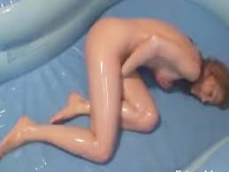 Kai taylor banged lara de santis in oil bath jpg x Oil bath